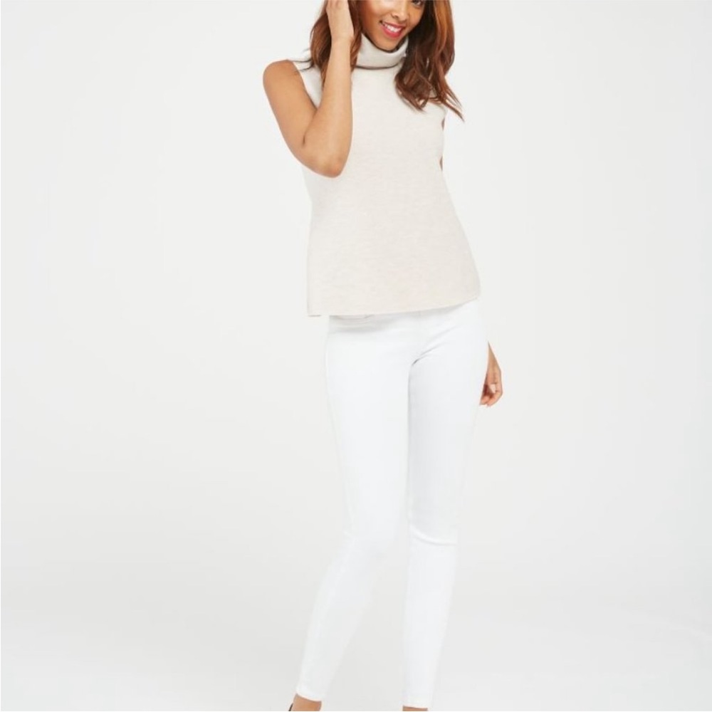 SPANX Jean-Ish White Leggings with Pockets Medium T